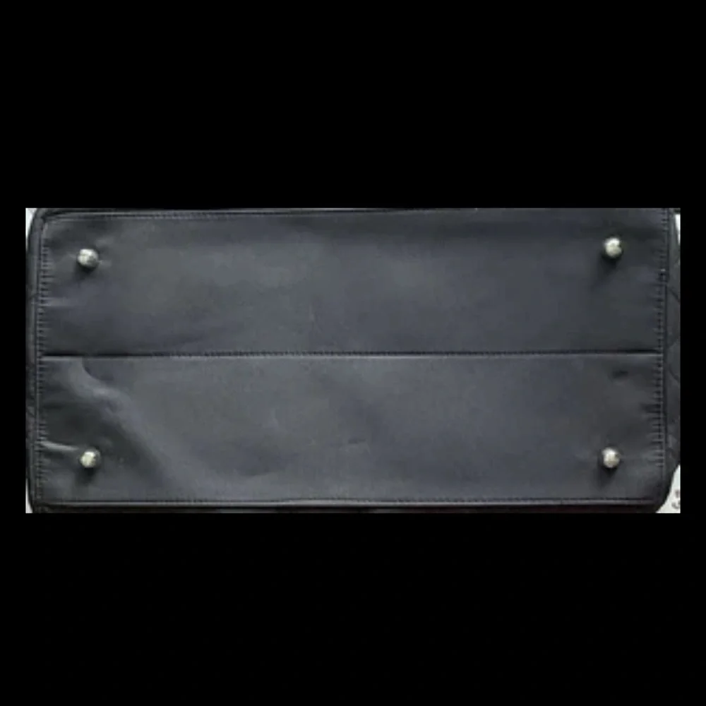Travel Black Soft Sided Pet Dog/Animal Carrier Bag Scottish Terrier On One Side